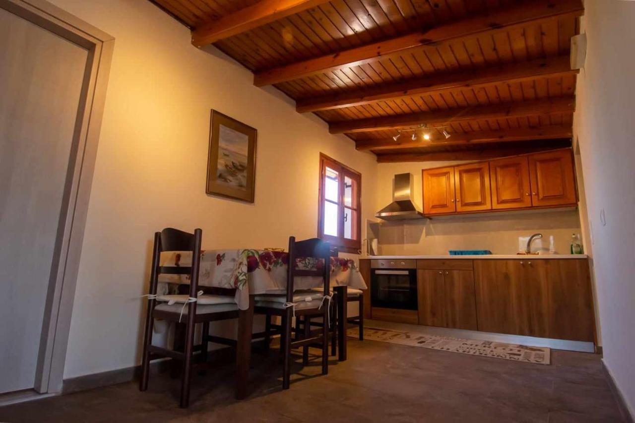 Fotios Roof Apartment Acharavi  Dış mekan fotoğraf
