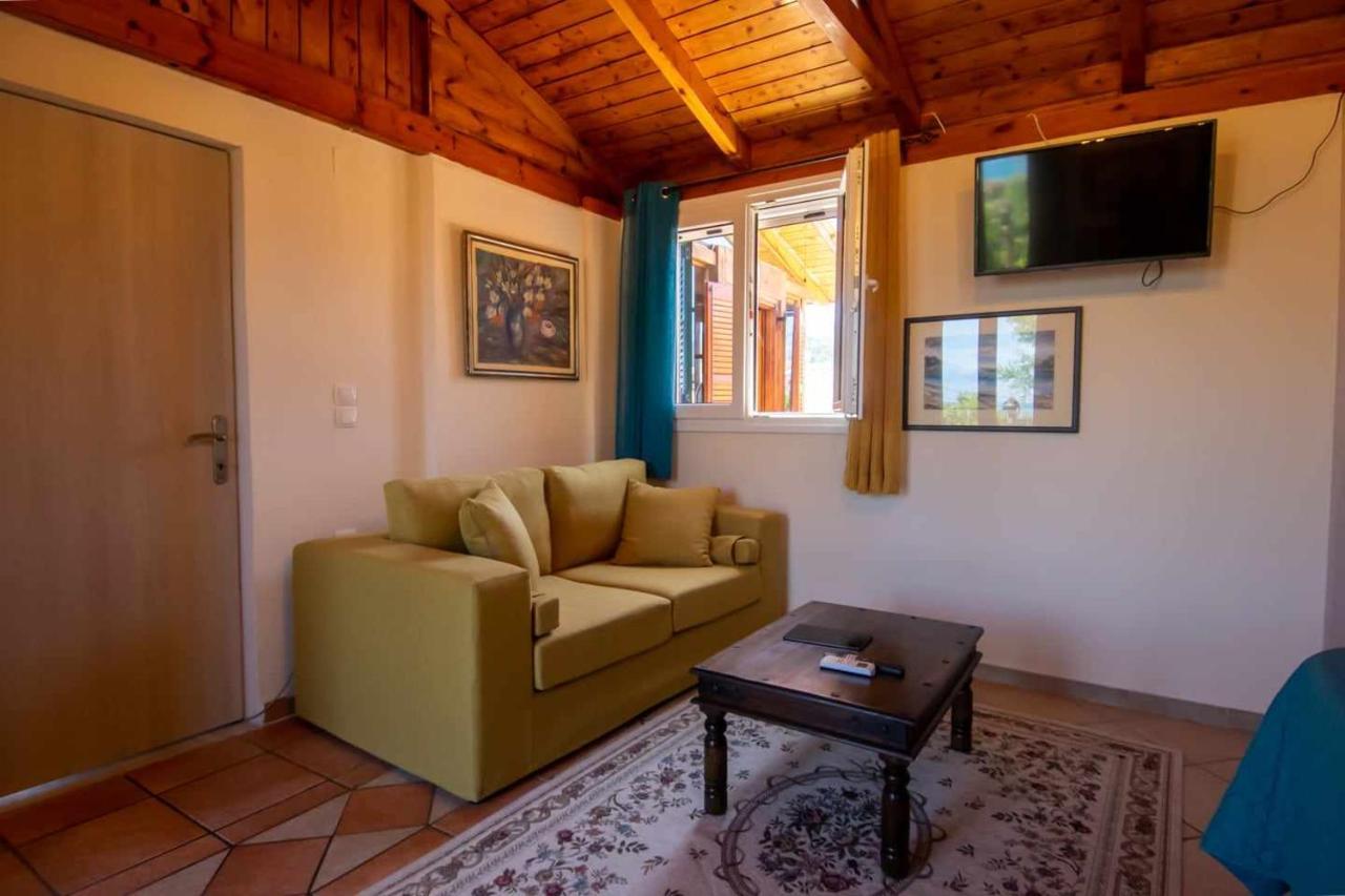 Fotios Roof Apartment Acharavi  Dış mekan fotoğraf