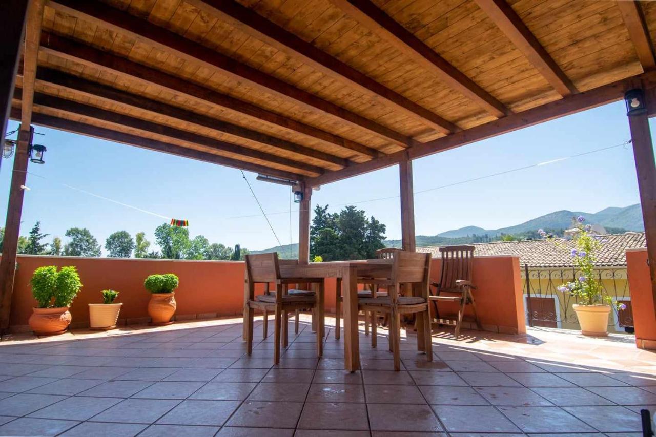 Fotios Roof Apartment Acharavi  Dış mekan fotoğraf