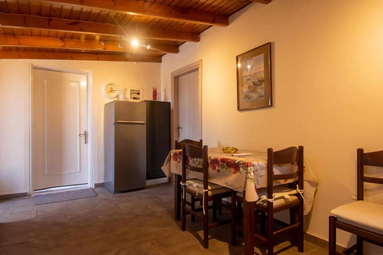 Fotios Roof Apartment Acharavi  Dış mekan fotoğraf